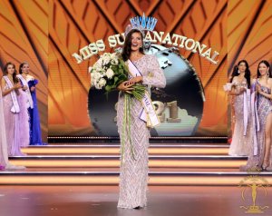 Ibyo wamenya ku munyafurika wabaye uwambere mu mateka wegukanye ikamba rya Miss Supranational 2021