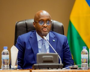 Nduhungirehe ashidikanya ku bushake bwa Congo bwo kubahiriza agahenge gashya kasabwe na Angola