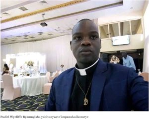 Umupadiri yakoze impanuka ikomeye ahasiga ubuzima