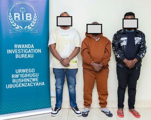 RIB yatahuye agatsiko k'abakekwaho kwiba miliyoni 18 Frw kuri sitasiyo za lisansi