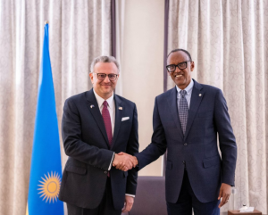 Perezida Kagame yagiranye ibiganiro na Massad Boulos, intumwa ya Trump