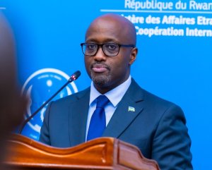 U Rwanda rusanga imirwano ikwiye guhagarara ngo ubutabazi muri RDC bushoboke