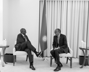 Perezida Kagame yaganiriye na Perezida Ruto na Faure Gnassingbé wa Togo