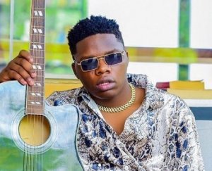 Ndambiwe guhaza ibifu by'abandi njye nshonje! Ubutumwa bwa Niyo Bosco bukomeje gutera urujijo