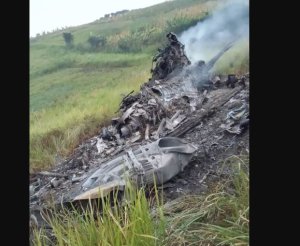 Uganda:Indege ya gisirikare ihambaye yakoze impanuka irashya irakongoka