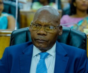 Ibidasanzwe kuri Dr Iyamuremye Augustin wakamiwe n'ingoma 3 akanigisha abakomeye