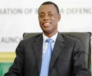 Gen(Rtd) James Kabarere yahawe imirimo,Clare Akamanzi umaranye RDB imyaka isaga 10 arasimbuzwa