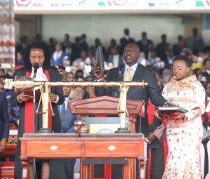 William Ruto yarahiriye kuba Perezida wa gatanu wa Kenya