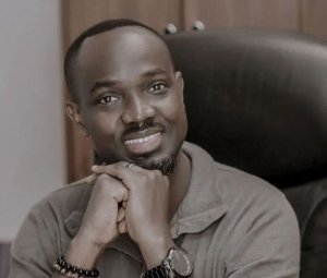 Munyaneza Thomas uhagarariye Tomtransfers akurikiranyweho ubwambuzi bwa Miliyoni 800 Frw