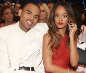 Rihanna yagarutsweho mu kirego cya Chris Brown