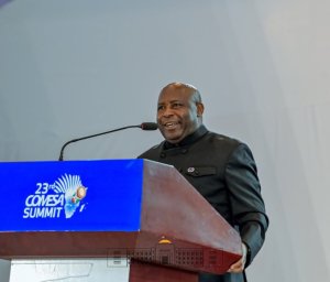 Perezida Evaliste yugururiye amahanga akuraho VISA ku bihugu bya COMESA