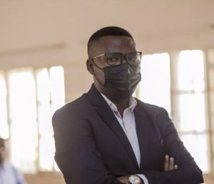 Abanyapolitiki bari inshuti za Bamporiki ntabwo bamusura muri Gereza