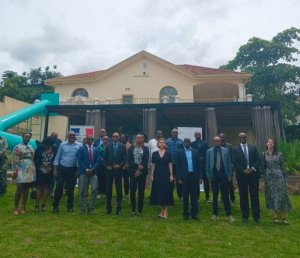 Ambasaderi w'u Bufaransa ashimangira ko abanyamakuru bari ku isonga mu kurwanya urwango
