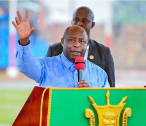 Burundi:Perezida Ndayishimiye yateguje gutera amabuye abazigaragaza nk'Abatinganyi 