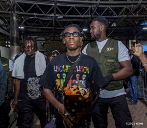 Joeyboy yavuze abahanzi babiri mu Rwanda ashobora gukorana nabo indirimbo