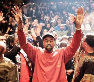 Ku bo nababaje bose! Ibaruwa ifunguye ya Kanye West yisegura