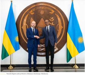 Perezida Kagame yaganiriye na Minisitiri w'Ubufaransa wari uvuye i Kinshasa