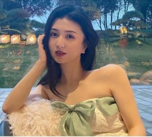 Umu slay queen wo mu Bushinwa yapfuye ari kwibagisha umubiri ngo akurure abagabo biruseho