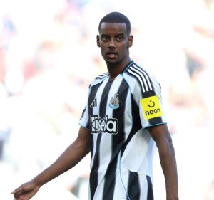 Arashaka Liverpool ariko ikipe yo ntimugurisha: Ibya Alexander Isak na Newcastle bikomeje gufata intera