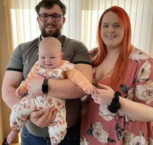 Yagiye kwivuza umugongo ageze kwa muganga abyara umwana atari azi ko atwite