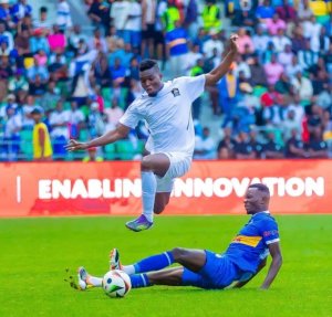 Abanyamahanga babanza mu kibuga muri Shampiyona y'u Rwanda bongerewe