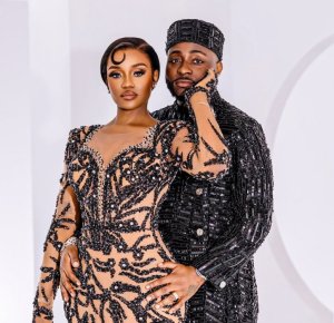 Chioma uherutse gushyingiranwa na Davido yamushimiye uko adahwema gushyigikira inzozi ze