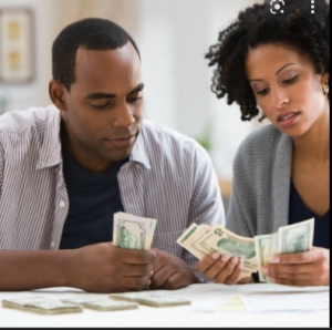 Dore ibintu 2 bishobora kukwereka ko umukunzi wawe akunda ibyo ufite kukurusha