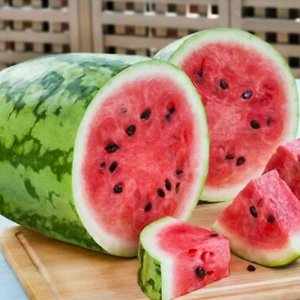 Sobanukirwa impamvu abagore n'abagabo bakwiye kurya Watermelon kenshi