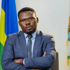 RIB yavuze impamvu Bamporiki Edouard afungiwe iwe mu rugo kandi akekwaho icyaha gikomeye