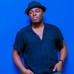 Uncle Austin yanenze bikomeye imyitwarire y'aba DJs bo mu Rwanda