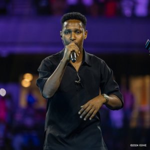 Israël Mbonyi ni we Munyarwanda wenyine uhatanye muri Trace Awards