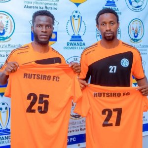 Rutsiro FC yasinyishije babiri muri batatu yifuza ngo ikomeze ubusatirizi bwayo