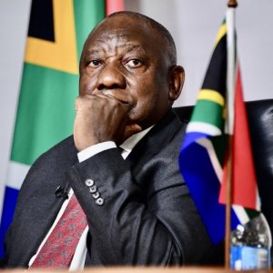 Perezida Ramaphosa agiye kugirira uruzinduko kwa Trump bamaze igihe badacana uwaka