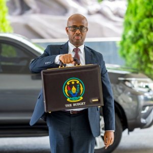 Ingengo y'imari ya 2025/26 ni miliyari 7.032,5 Frw; ubukungu buzazamuka kuri 7,1%