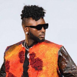 Bull Dog yasimbuye Kevin Kade muri Iwacu Muzika Festival