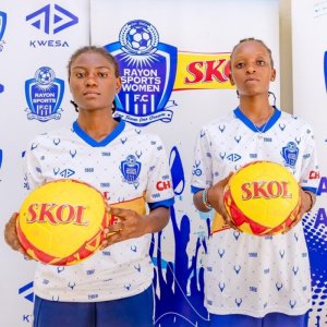 Rayon Sports y'Abagore yongereye amasezerano abakinnyi batanu