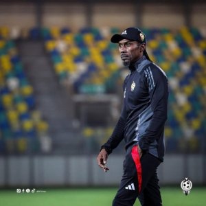 Zabyaye amahari hagati ya Aliou Cissé n'Ikipe y'Igihugu ya Libya