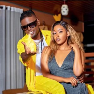 Ibyo kwa Weasel Manizo na Teta Sandra byongeye kudogera