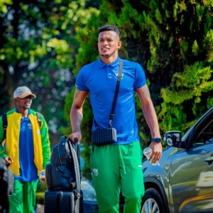 Amavubi yerekeje muri Afurika y'Epfo gusoza urugendo rwo gushaka itike y'Igikombe cy'Isi [AMAFOTO]