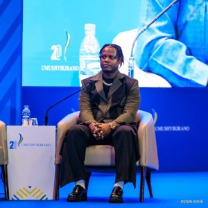 Bruce Melodie yagaragaje uko izina rya Perezida Kagame ryatumye umuziki we wamamara