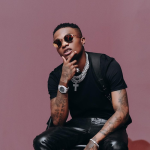 Wizkid ni we muhanzi ucuruza indirimbo kurusha abandi muri Afurika