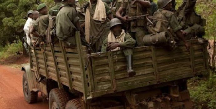 U Burundi bwohereje umusada w'ingabo n'ibikoresho biremereye muri Kivu y'Amajyepfo mu gihe imirwano yakajije umurego
