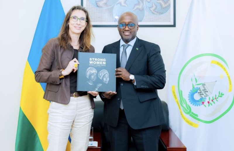 Jeanne Crauser yasezeye ku nshingano zo guhagararira Luxembourg mu Rwanda